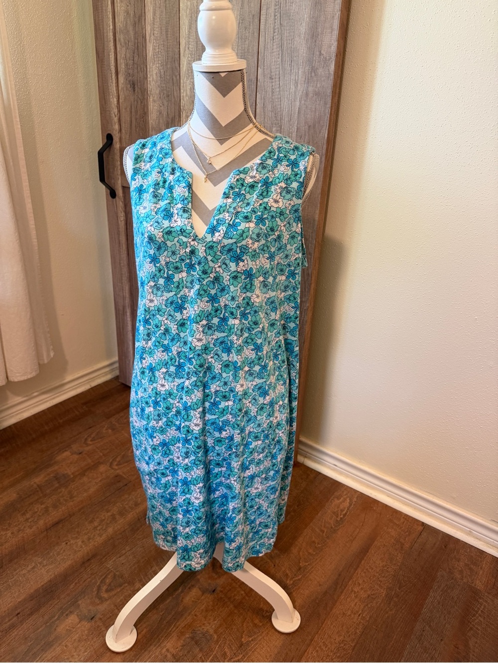 Lands’ End Beach Cover Up Dress Blue Floral Cotton Resort Shift style Lg lounge